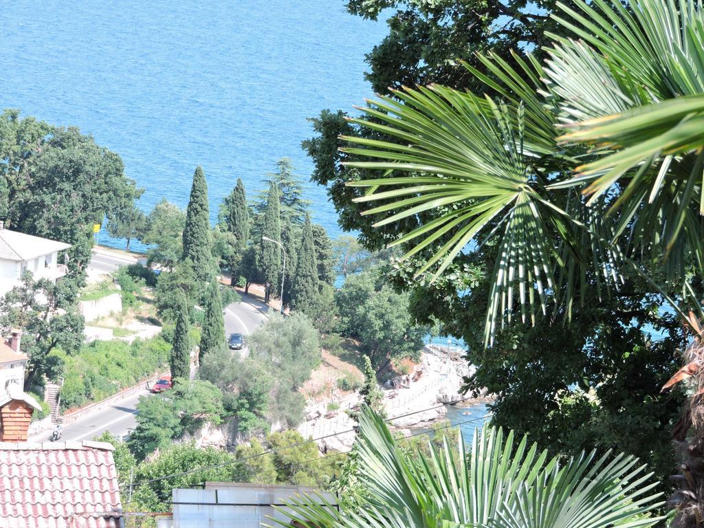 Apartment Bambi Opatija Exterior foto